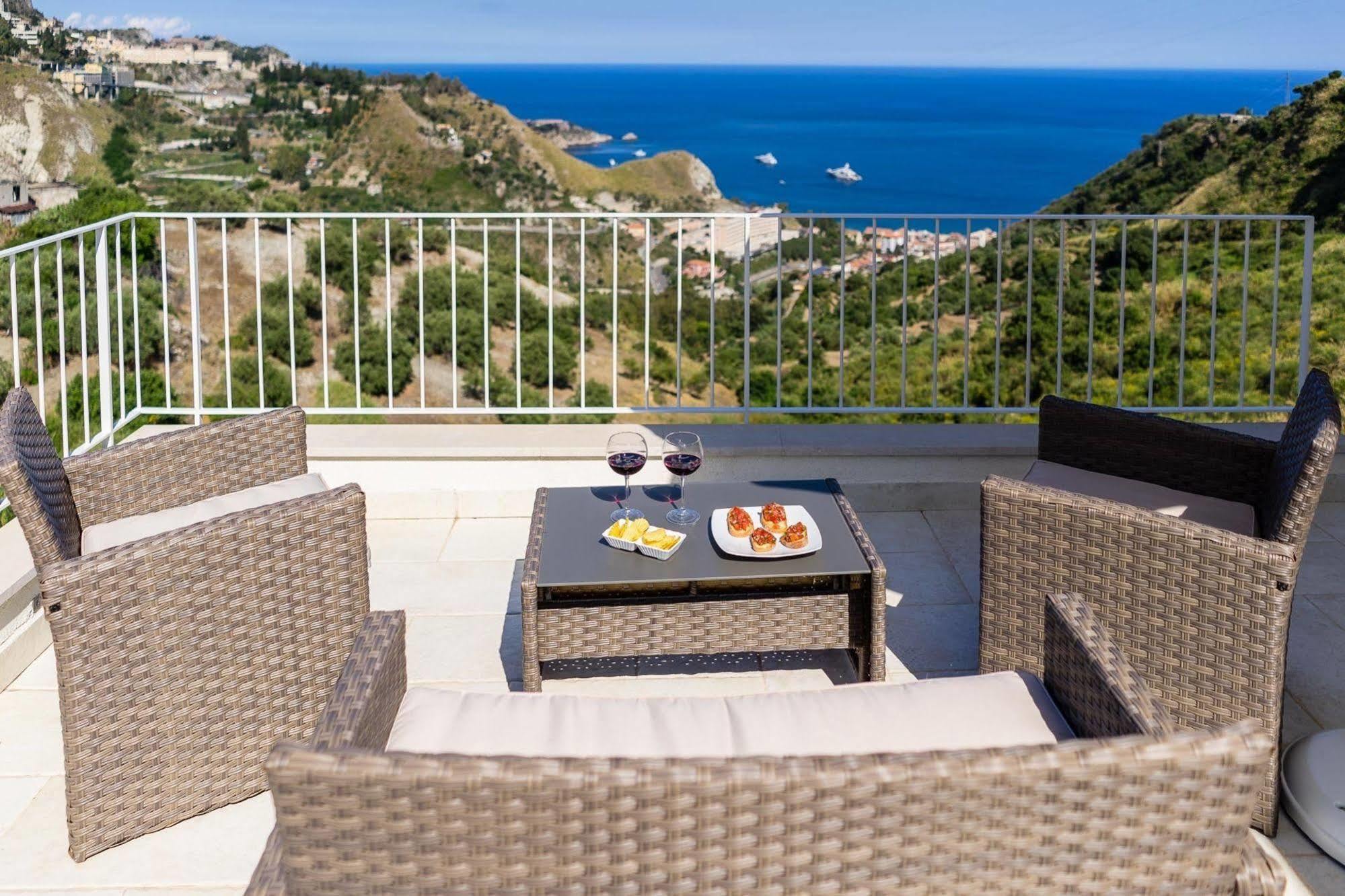 Sciccosa Guest House Taormina Ngoại thất bức ảnh