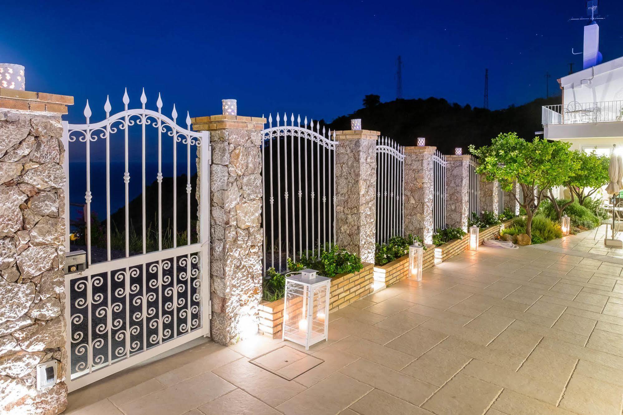 Sciccosa Guest House Taormina Ngoại thất bức ảnh