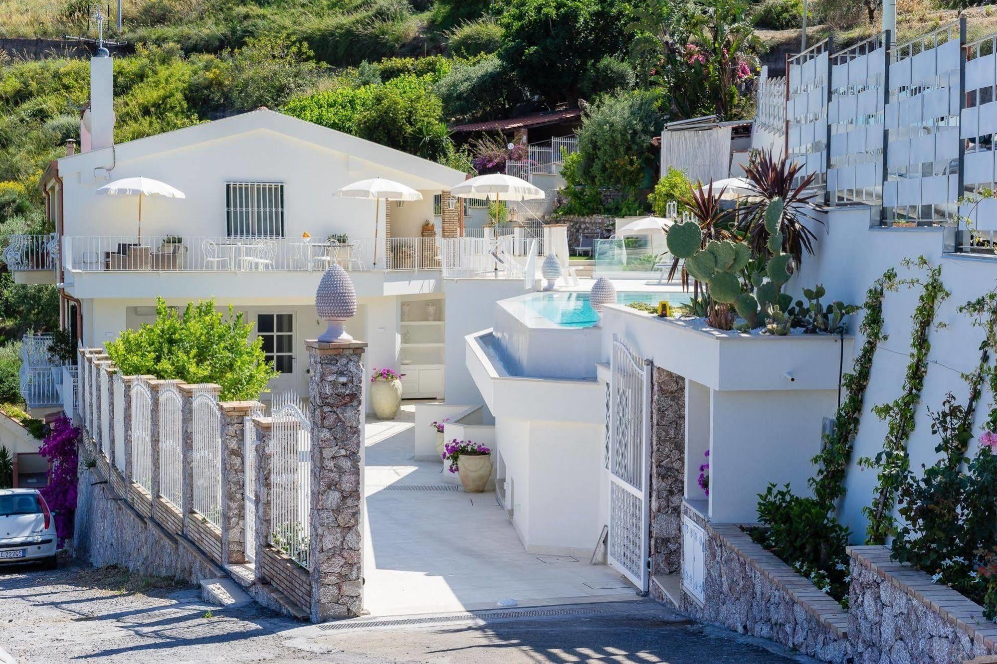 Sciccosa Guest House Taormina Ngoại thất bức ảnh